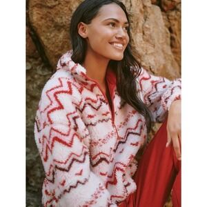 Beach Riot Sherpa‎ Fleece Quarter Zip Pullover Red Pink Chevron Fair Isle Medium
